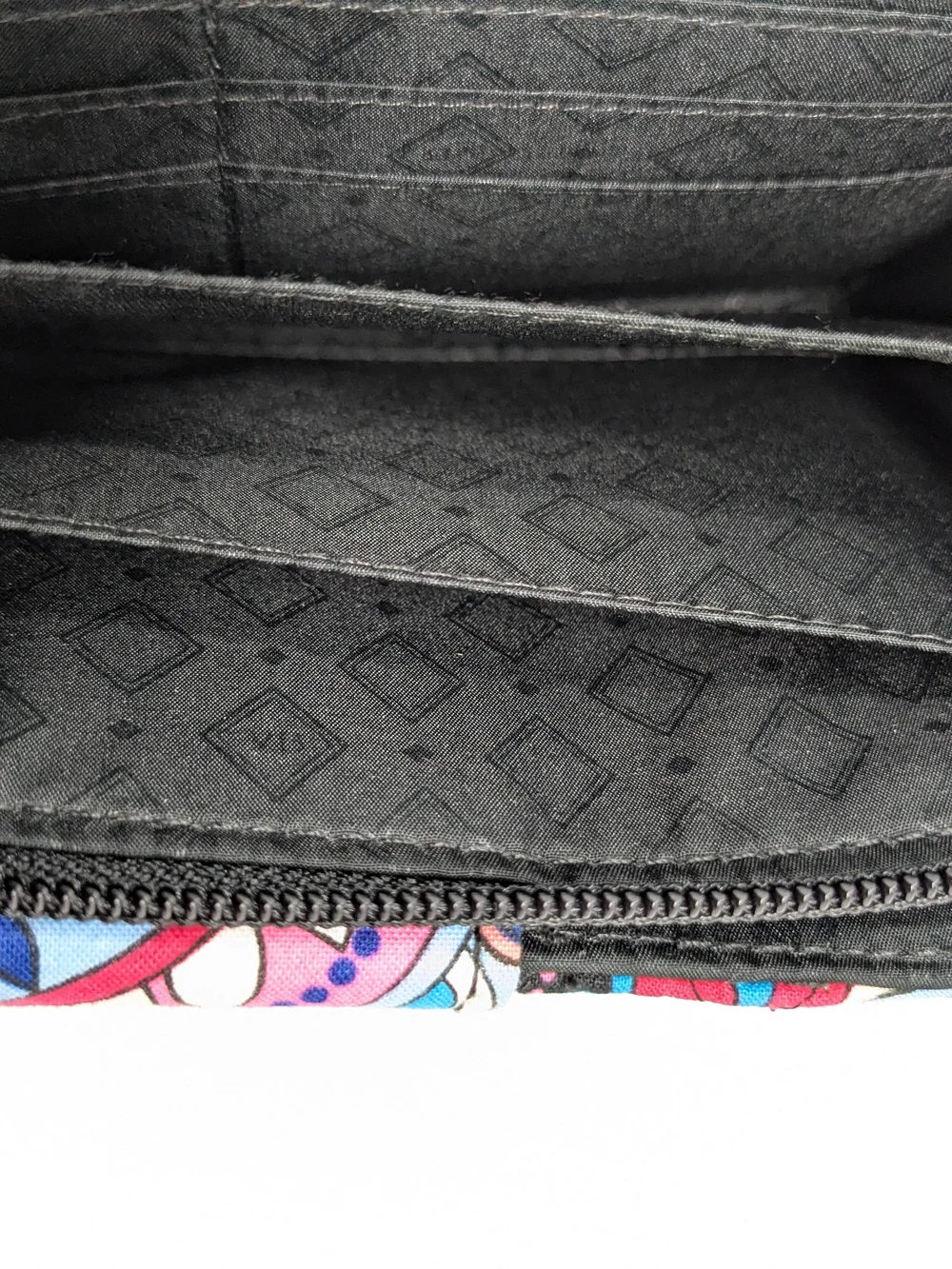 Vera Bradley Black Multicolor Paisley Multi Turn-Lock Wallet - Picture 9 of 12